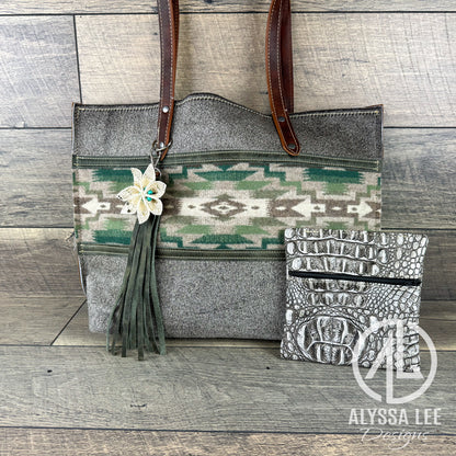 Aubree - Grey on Cowhide w/Green Mesilla (#007)