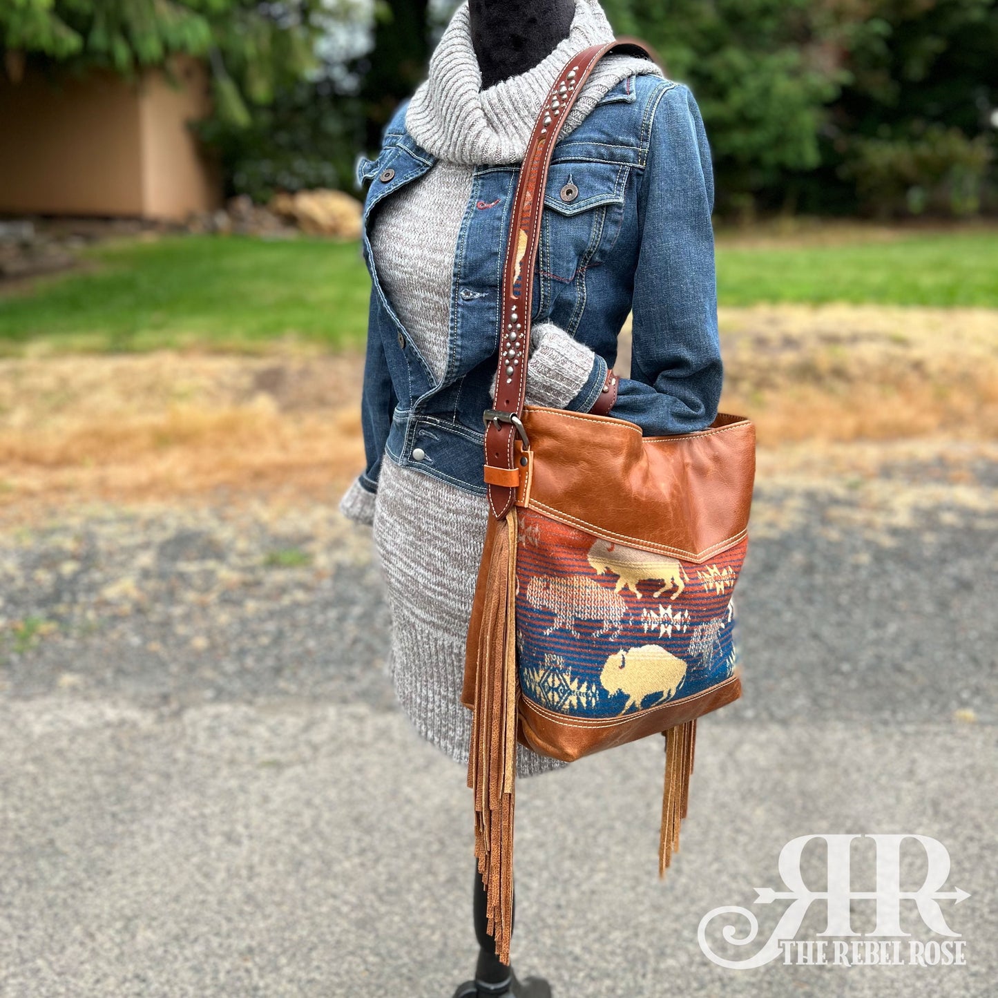 Rosemary Shoulder Bag - Buffalo & Saddle Tan